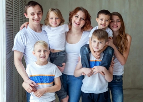 Многодетные семьи имеют право на погашение ипотечного кредита в размере 450 тыс. рублей