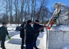 23 февраля в Мценском районе  прошла акция «Защитим память героев»