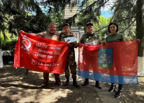 Глава Мценского района Екатерина Ерохина отвезла гуманитарный груз бойцам отдельного противотанкового артиллерийского дивизиона
